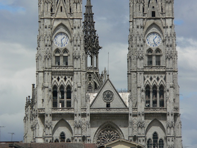 ../../Pictures/050210/104 Quito.JPG